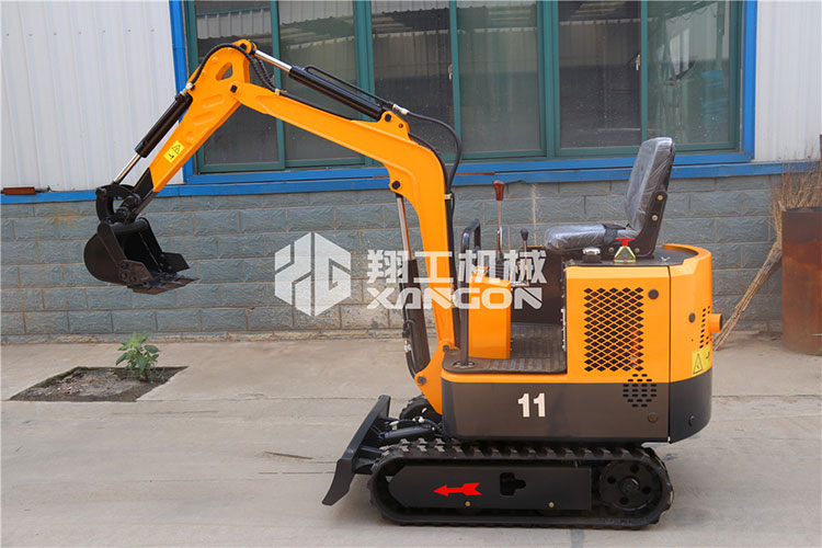 小型挖掘機(jī) 小型挖掘機(jī)