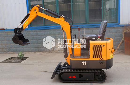 小型挖掘機(jī) 小型挖掘機(jī)