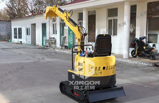 小型挖掘機(jī) 小型挖掘機(jī)